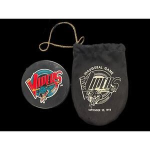 Vintage Detroit Vipers September 30 1994 Inaugural Game Hockey Puck with Bag